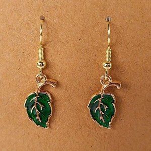 New Hand Crafted Enamel?Green Leaf Hook Earrings 14K Gold Plated